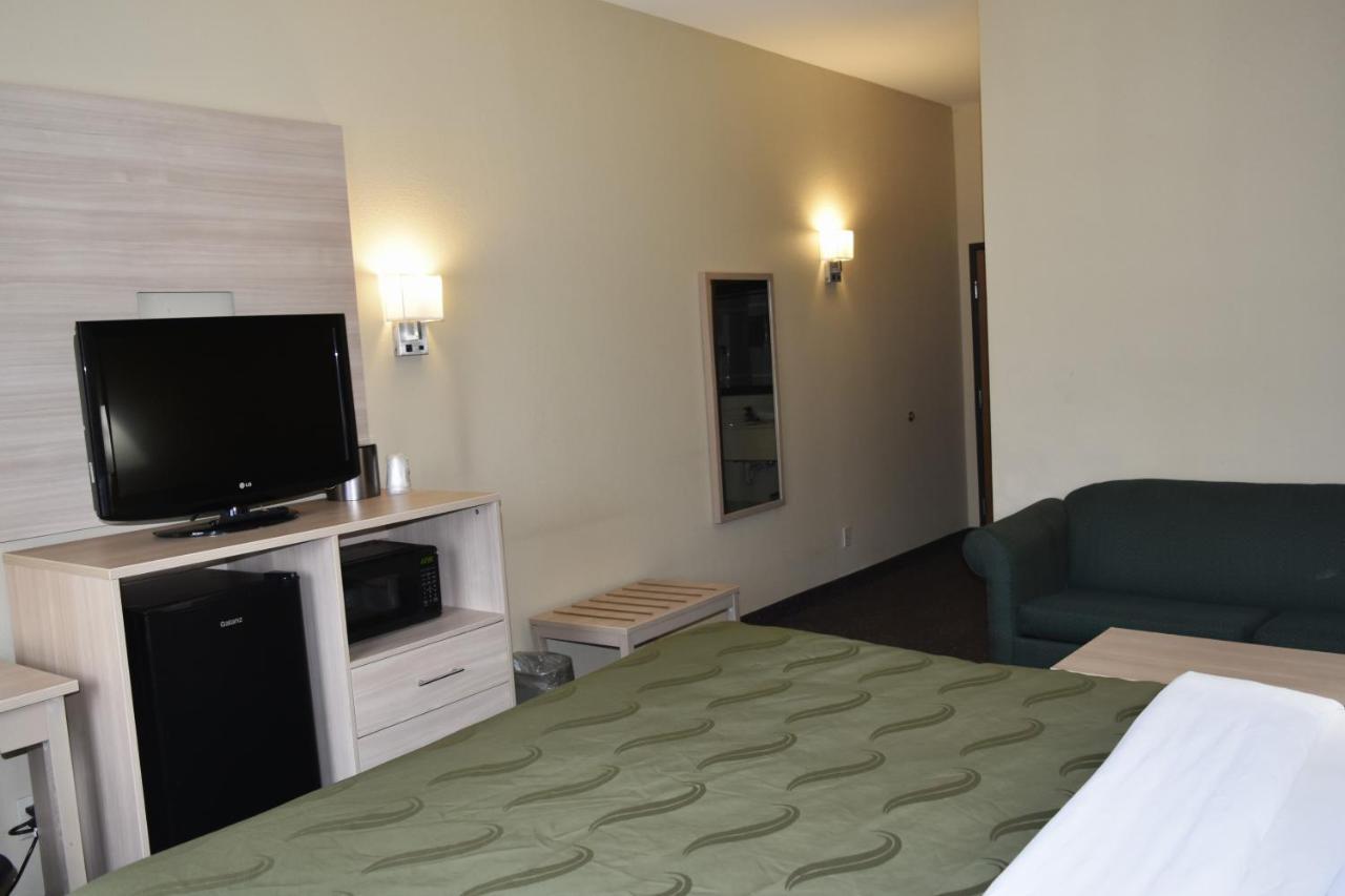 Quality Inn & Suites Brooks Louisville South Экстерьер фото