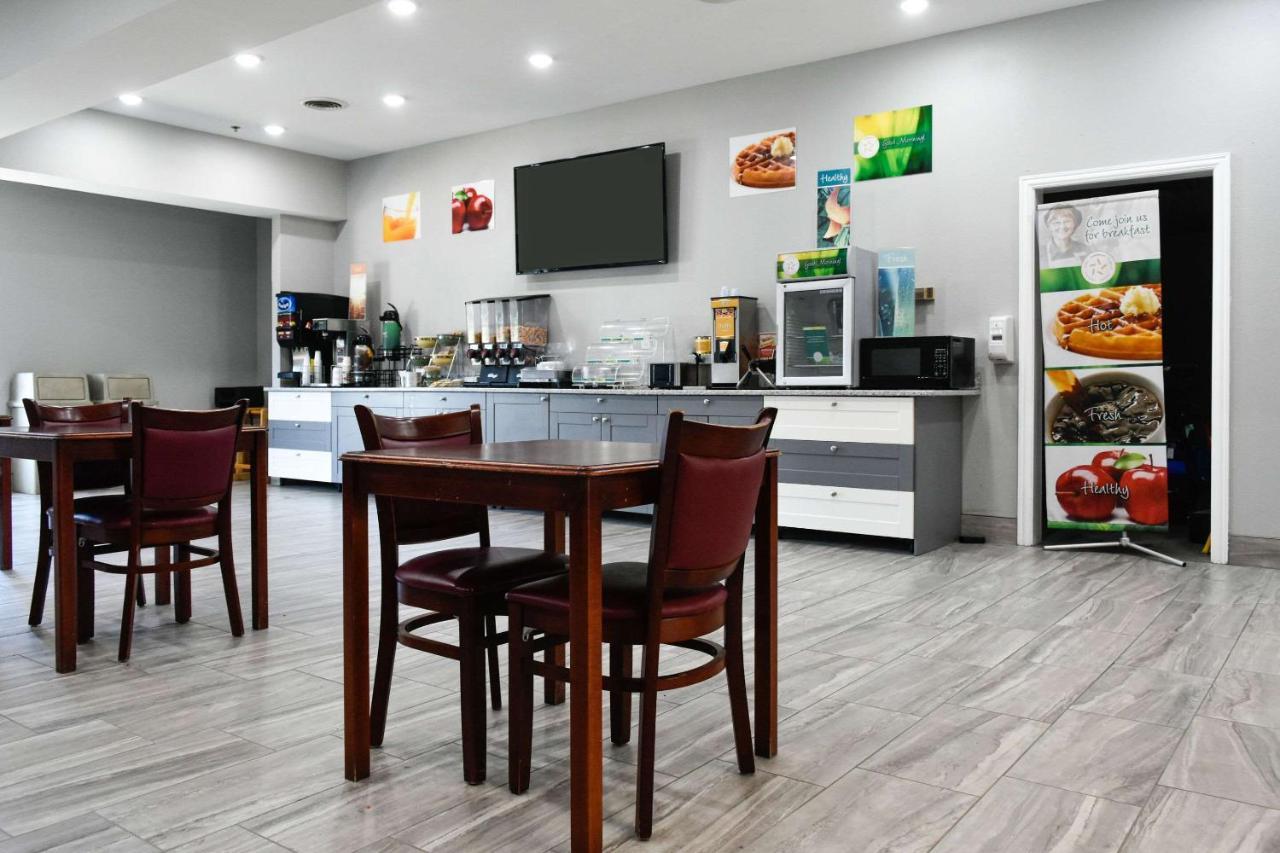 Quality Inn & Suites Brooks Louisville South Экстерьер фото