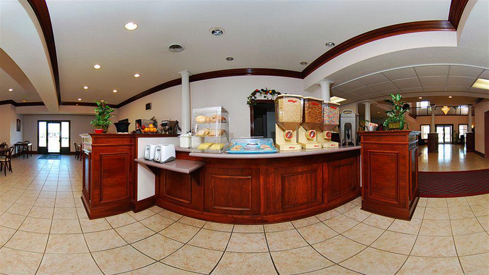 Quality Inn & Suites Brooks Louisville South Экстерьер фото